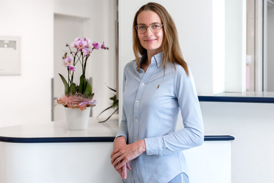 Liis Kahju Buisness Portrait II
